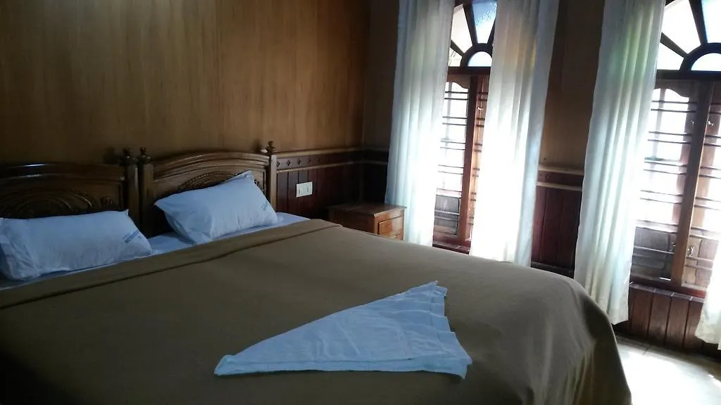 Hotel Kv Houseboats Alappuzha 3*,  Indie