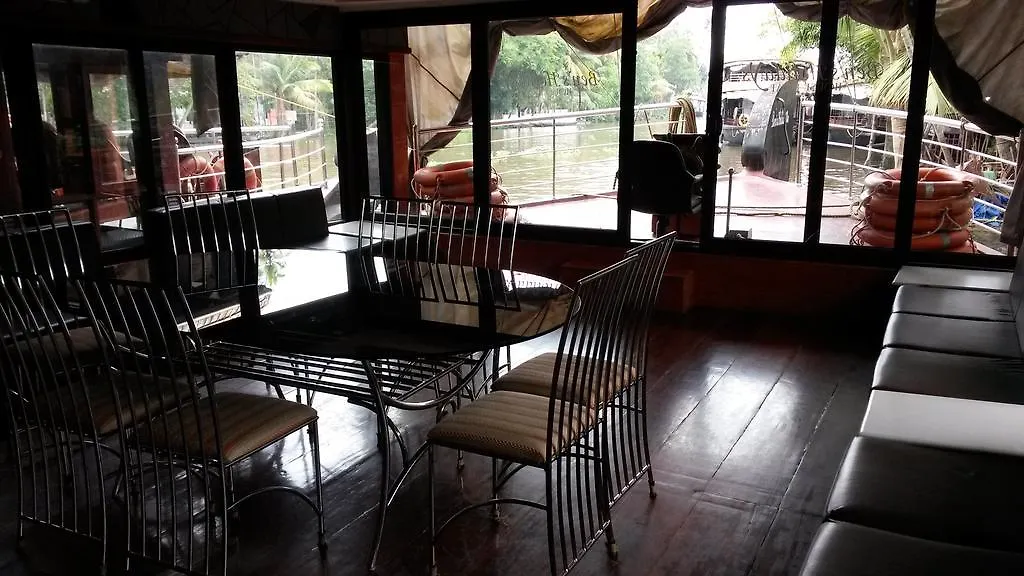 Hotel Kv Houseboats Alappuzha